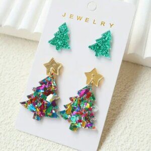 Two piece Holiday Christmas Stud Earring Duo - Resin - NEW